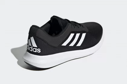Sepatu Adidas