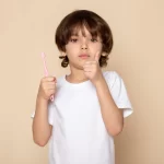 Tips mengajari anak menyikat gigi